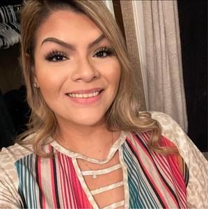 Meet your Posher, Velia marie